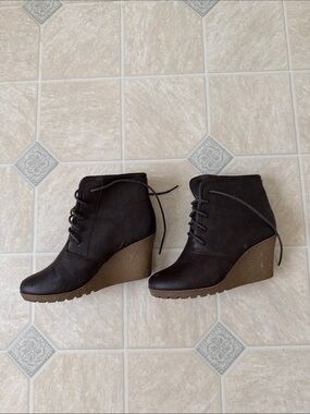 Reneeze Brown Booties